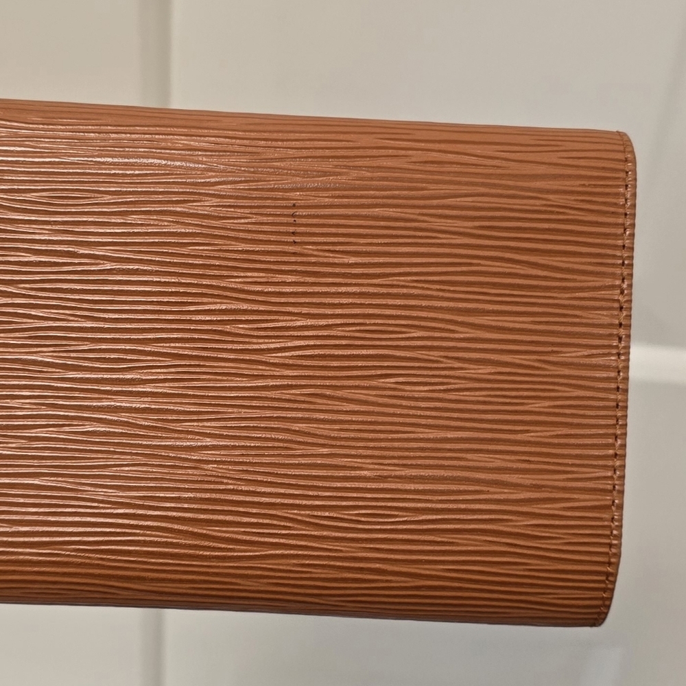 Authentic Louis Vuitton Tan Epi Tri-fold Long Wallet - Picture 15 of 15